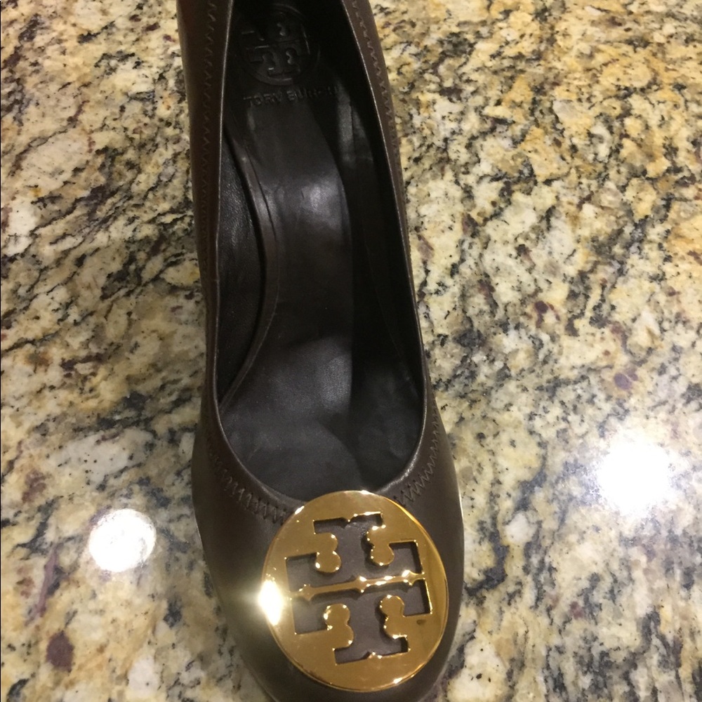 Ladies shoe